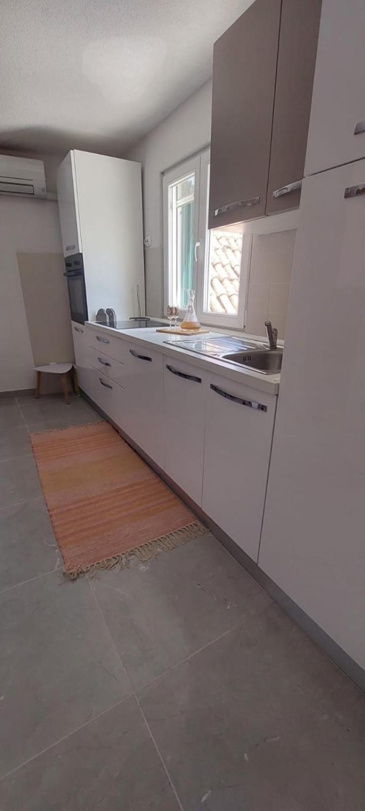 Apartment Olive Kastela Ngoại thất bức ảnh